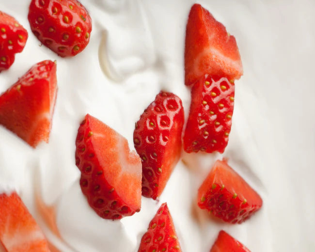 Cambridge Jar; Strawberries & Cream