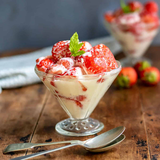 Danube Medium Jar; Strawberries & Cream